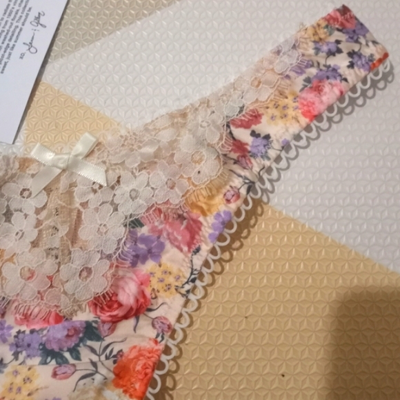 FOR LOVE AND LEMON 2020 Collection THONG SIZE XS - Picture 4 of 12